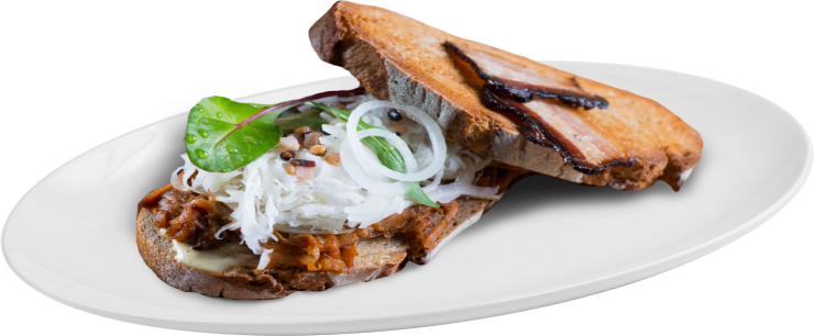 Pulled Pork auf Schwarzbrot